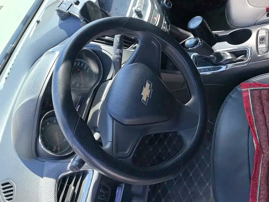 Chevrolet Cruze — миниатюра 15