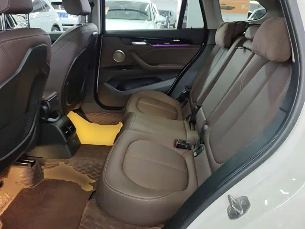 BMW X1 — миниатюра 17