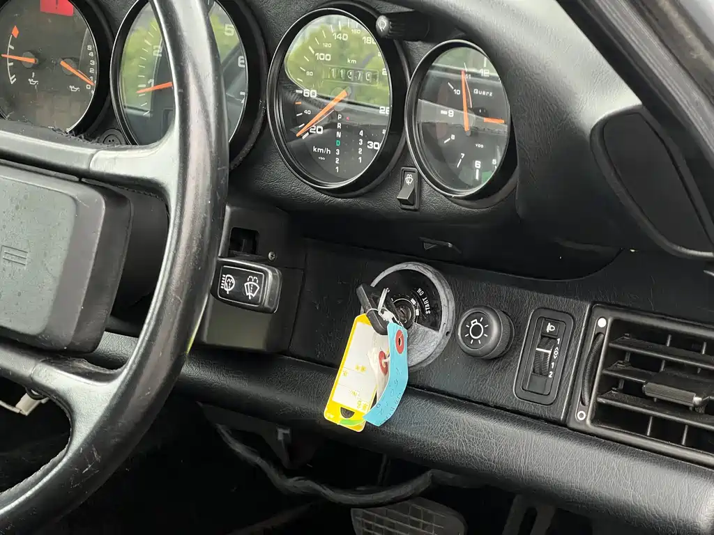 Porsche 911 - фото 21