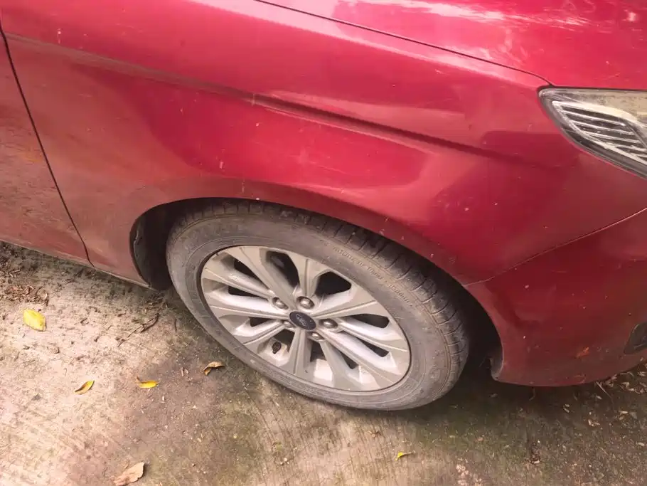 Ford Escort — миниатюра 6