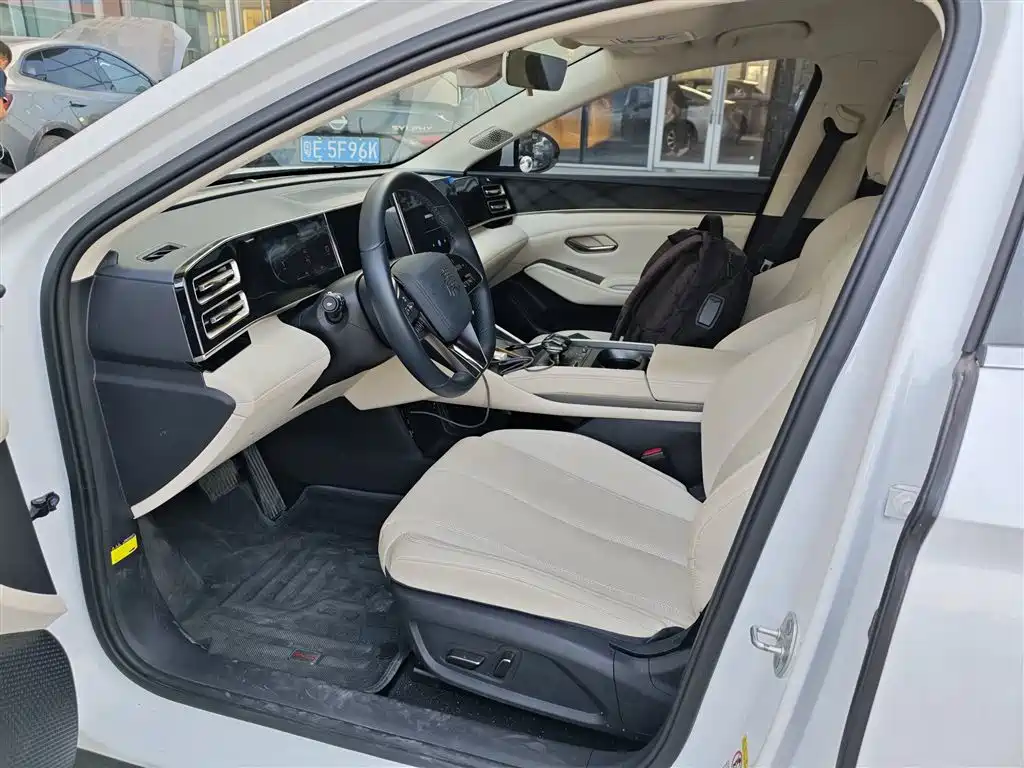 BYD Qin L — миниатюра 4