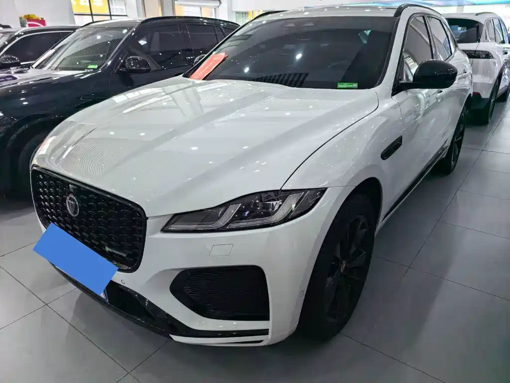 Jaguar F-PACE 2022 P250 R-Dynamic BLACK