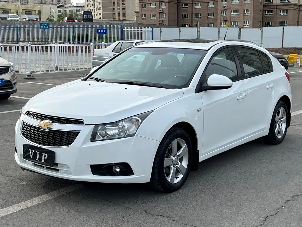 Купить Chevrolet Cruze