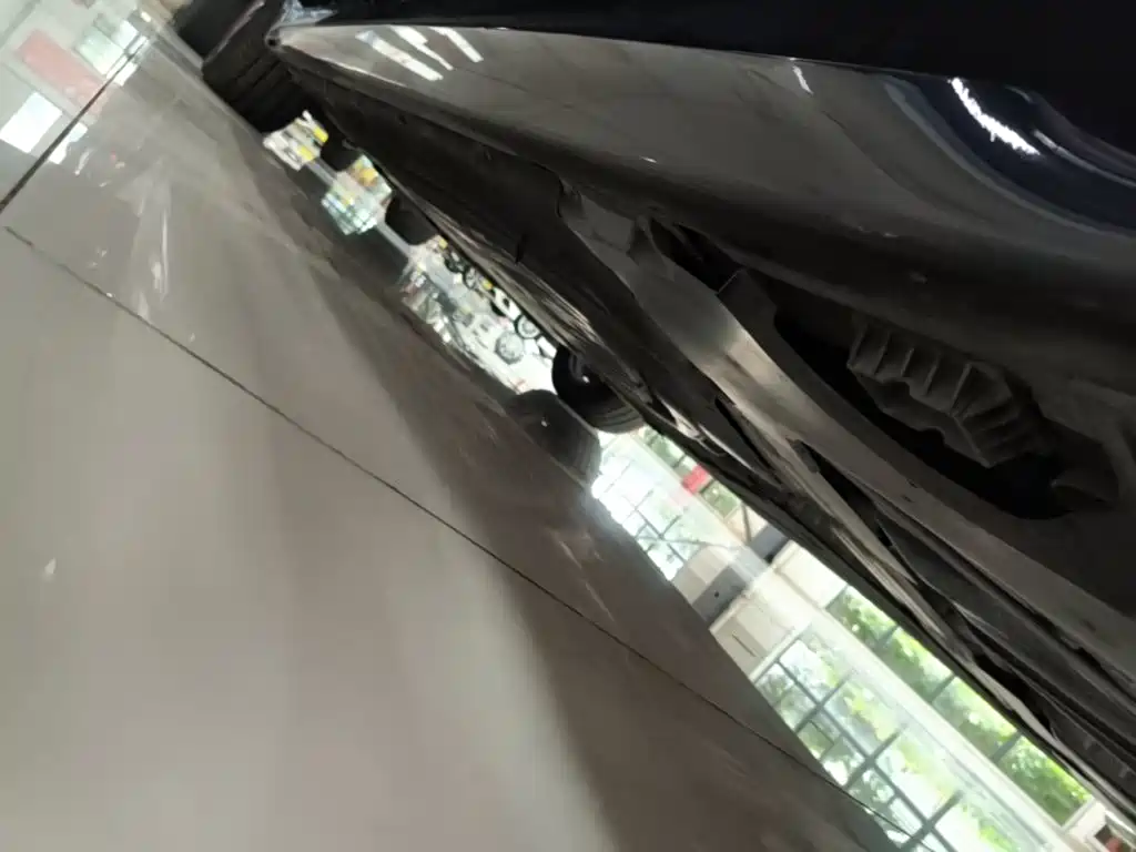 BMW 5 Series — миниатюра 22
