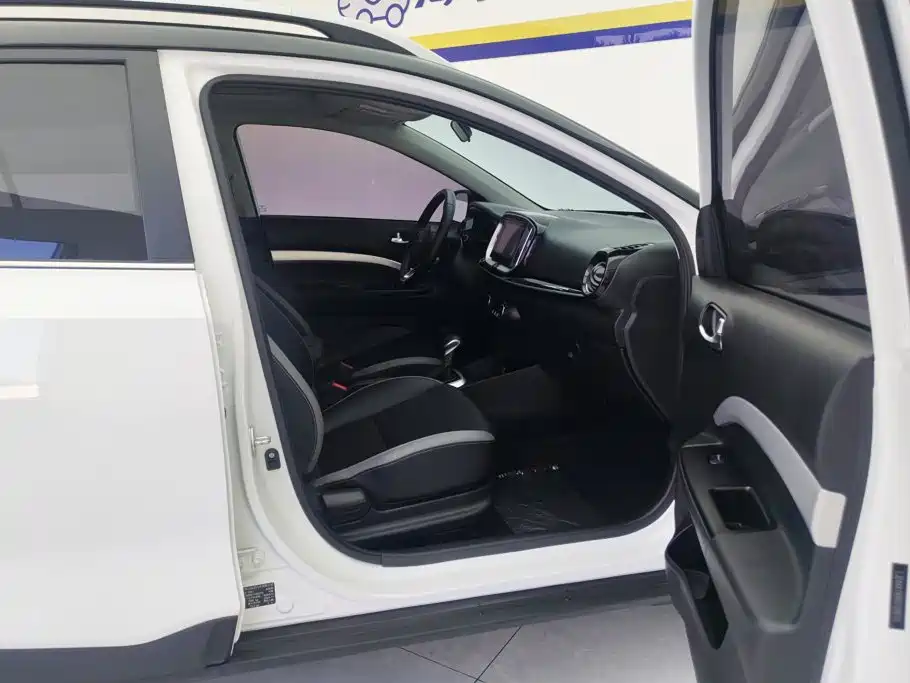 Kia KX1 1.4L CVT Sunroof Model, фото 8