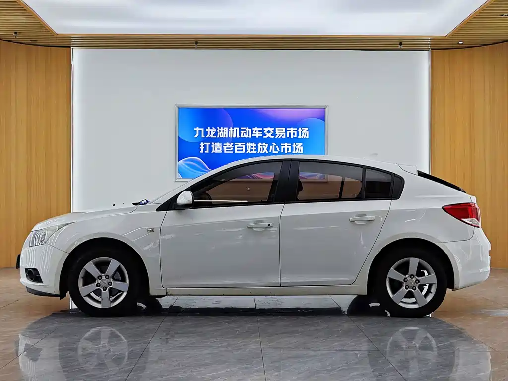 Chevrolet Cruze — миниатюра 4
