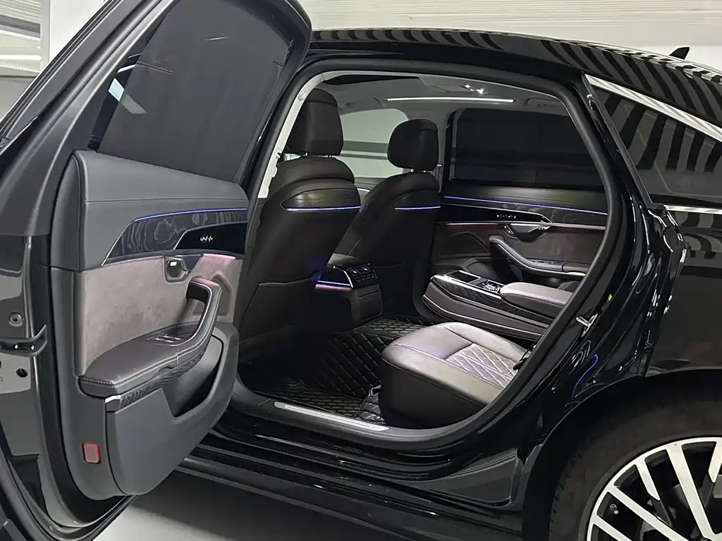 Audi A8 — миниатюра 14