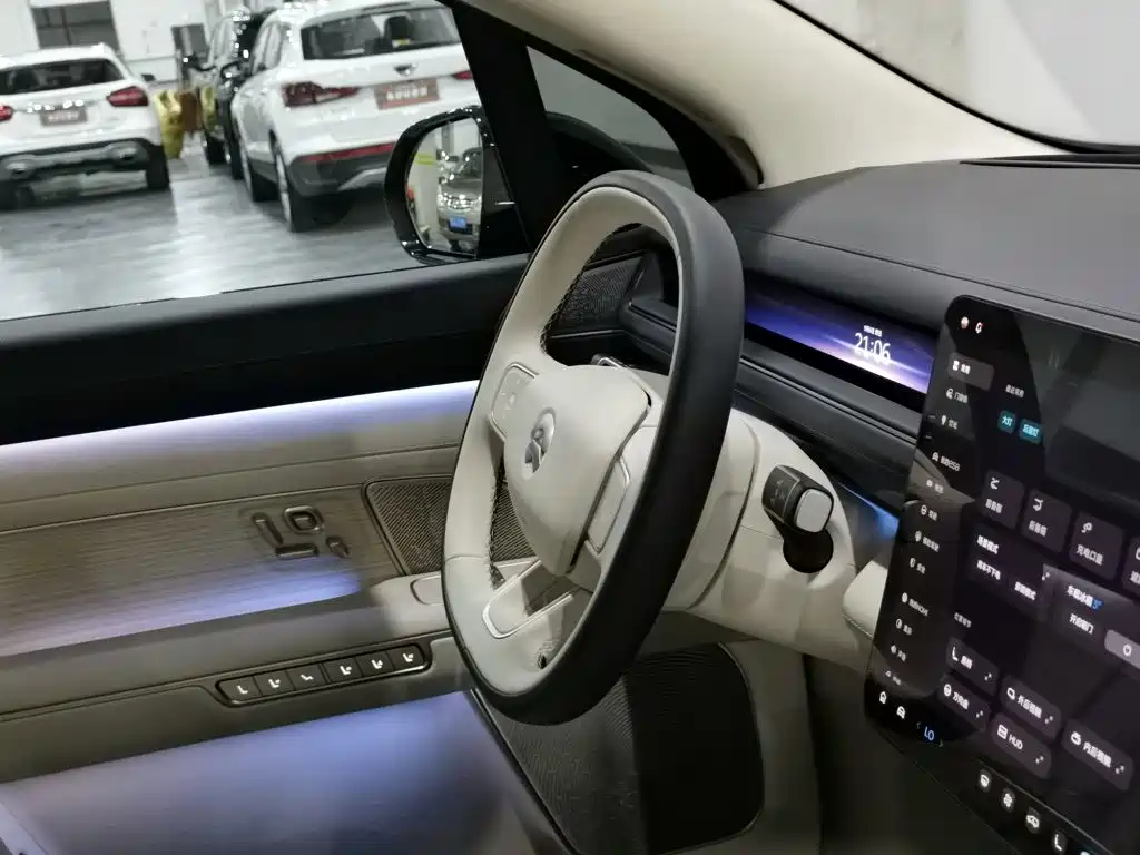 NIO ES8 — миниатюра 22