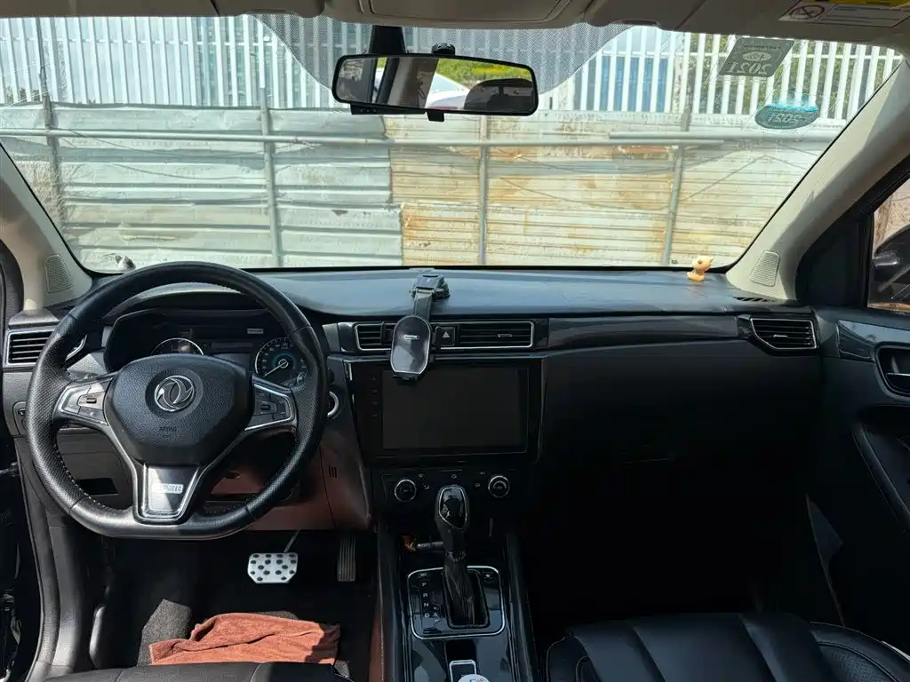 Dongfeng 580 2016 1.5T CVT Comfort
