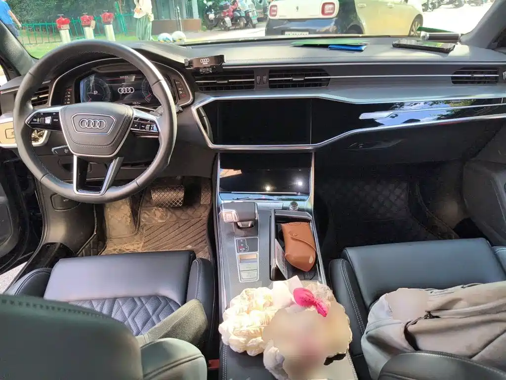 Audi A6L — миниатюра 6