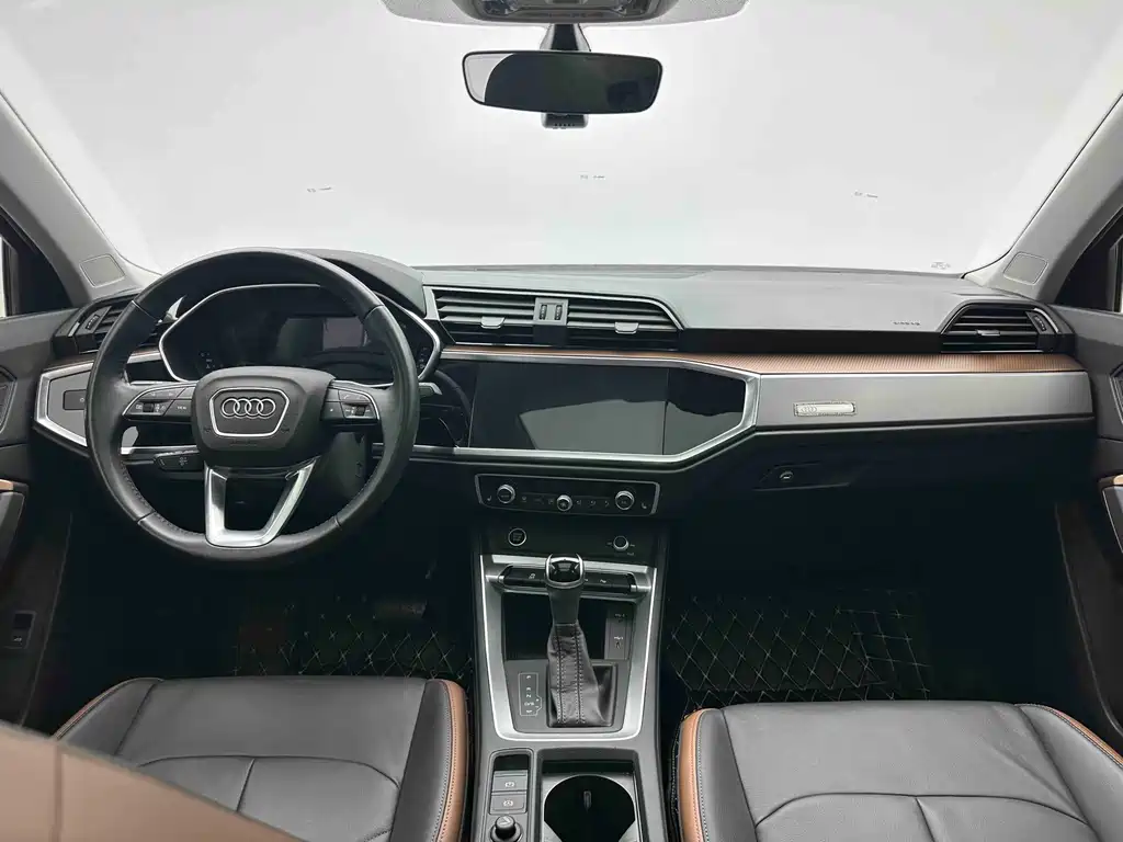 Audi Q3 — миниатюра 15