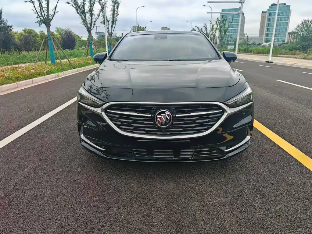 Buick LaCrosse 2021 652T Luxury
