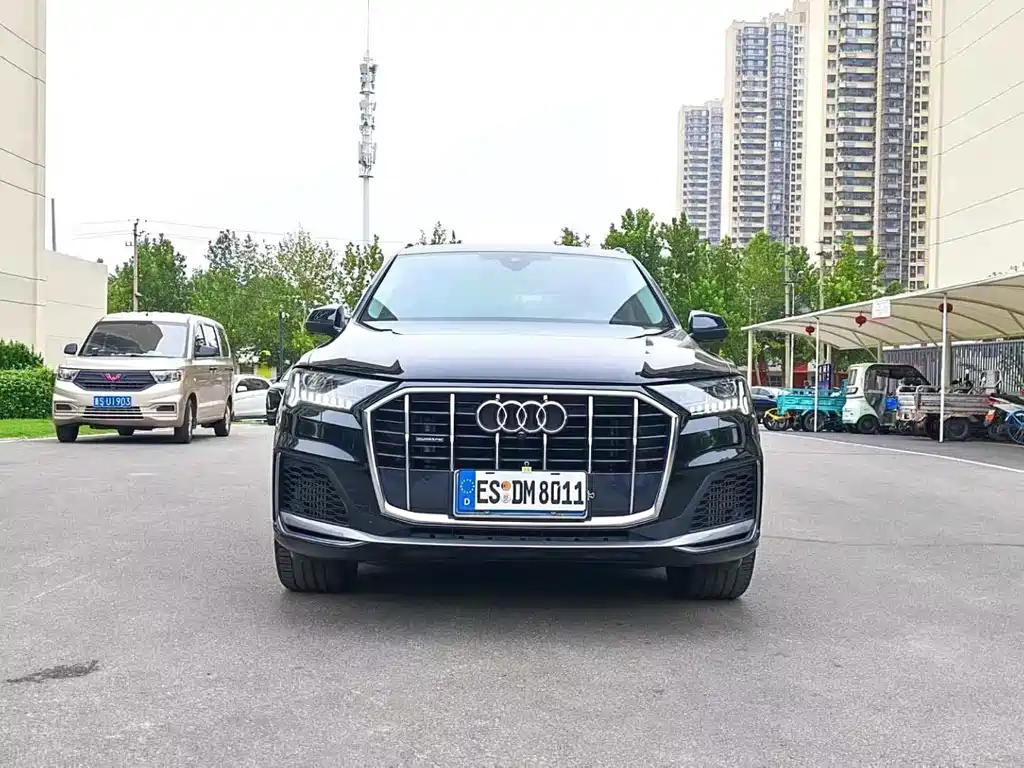 Audi Q7 2021 55 TFSI quattro S line Sport