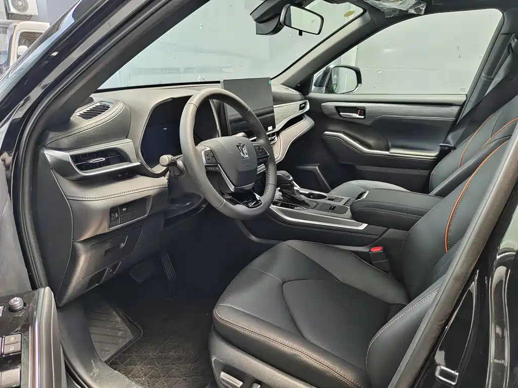 Toyota Crown Kluger 2026 2.5L HEV Luxury