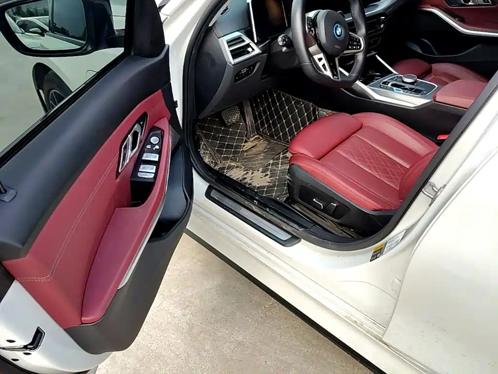 BMW i3 — миниатюра 16