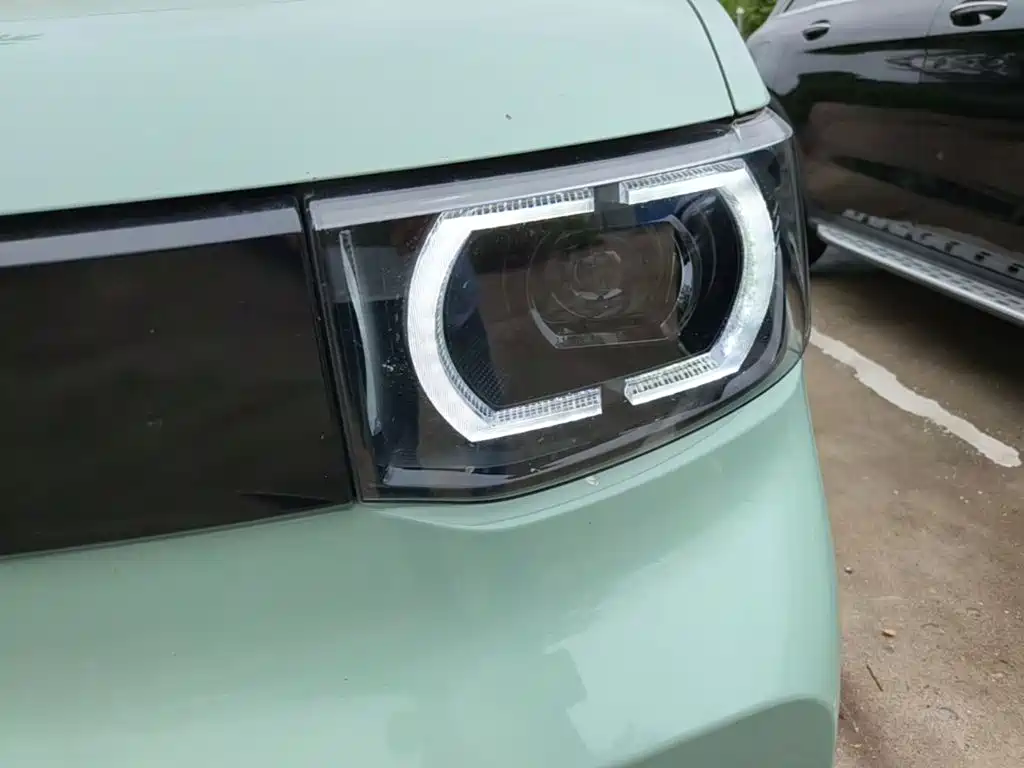 Wuling MINIEV — миниатюра 24