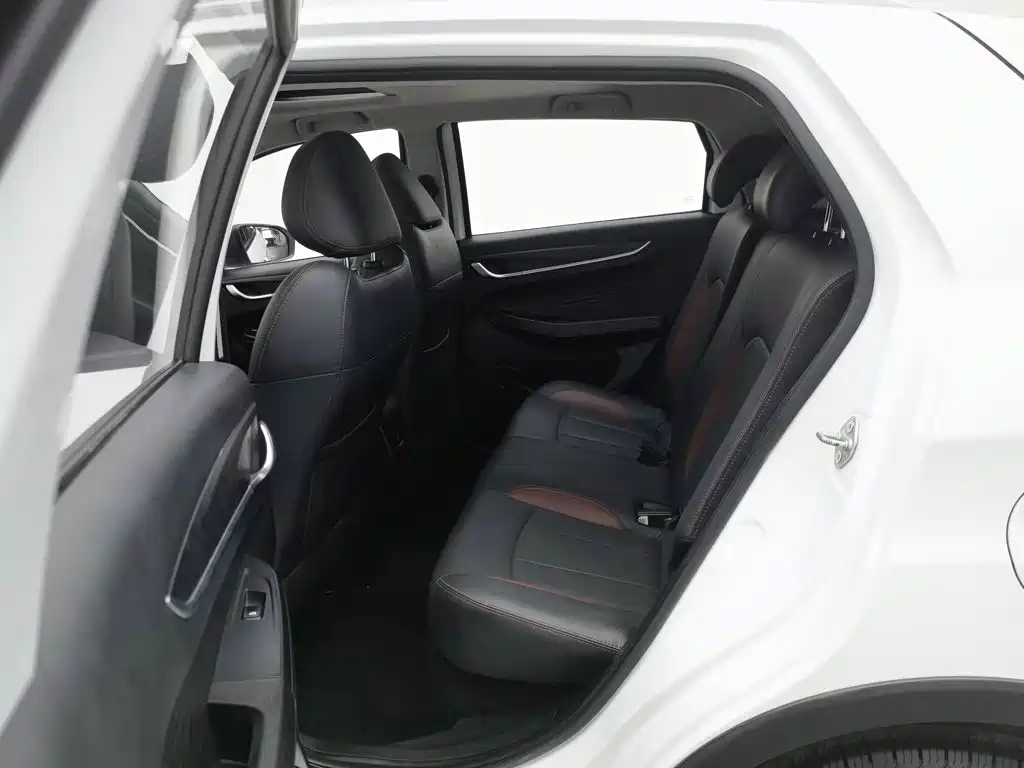 Geely Vision X3 — миниатюра 15
