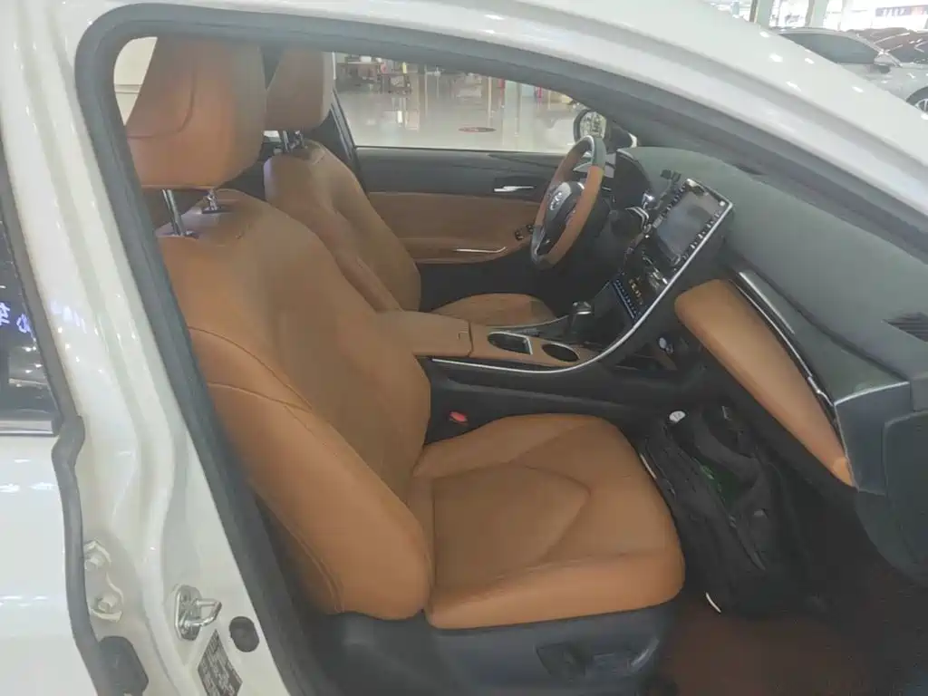 Toyota Avalon — миниатюра 25