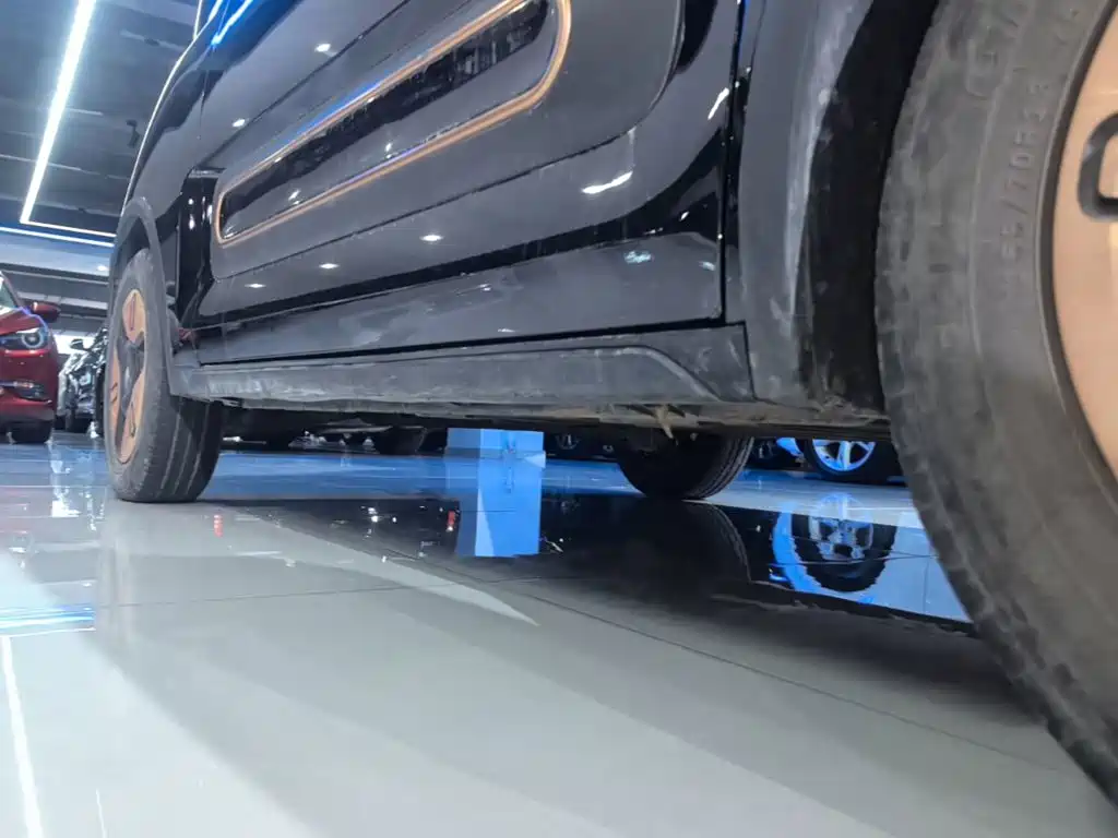Baojun KiWi EV — миниатюра 21