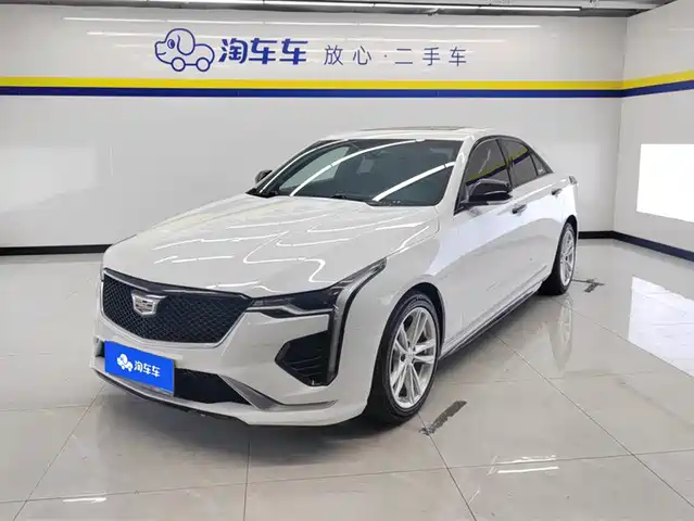 CADILLAC CT4