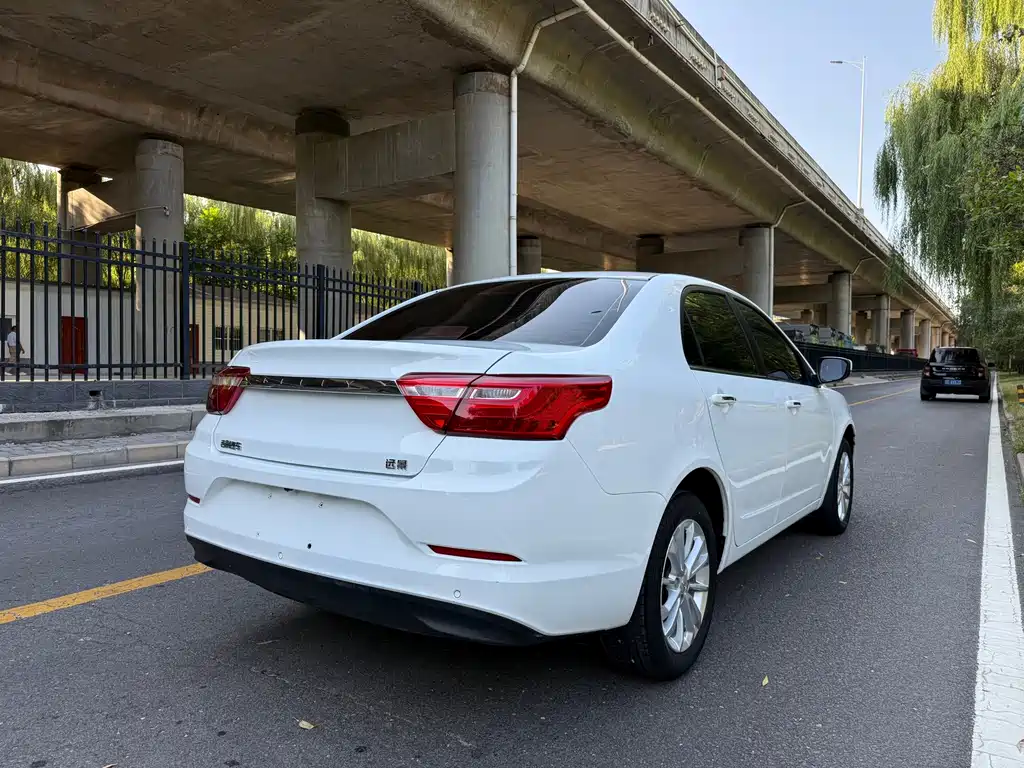 Geely Vision — миниатюра 5