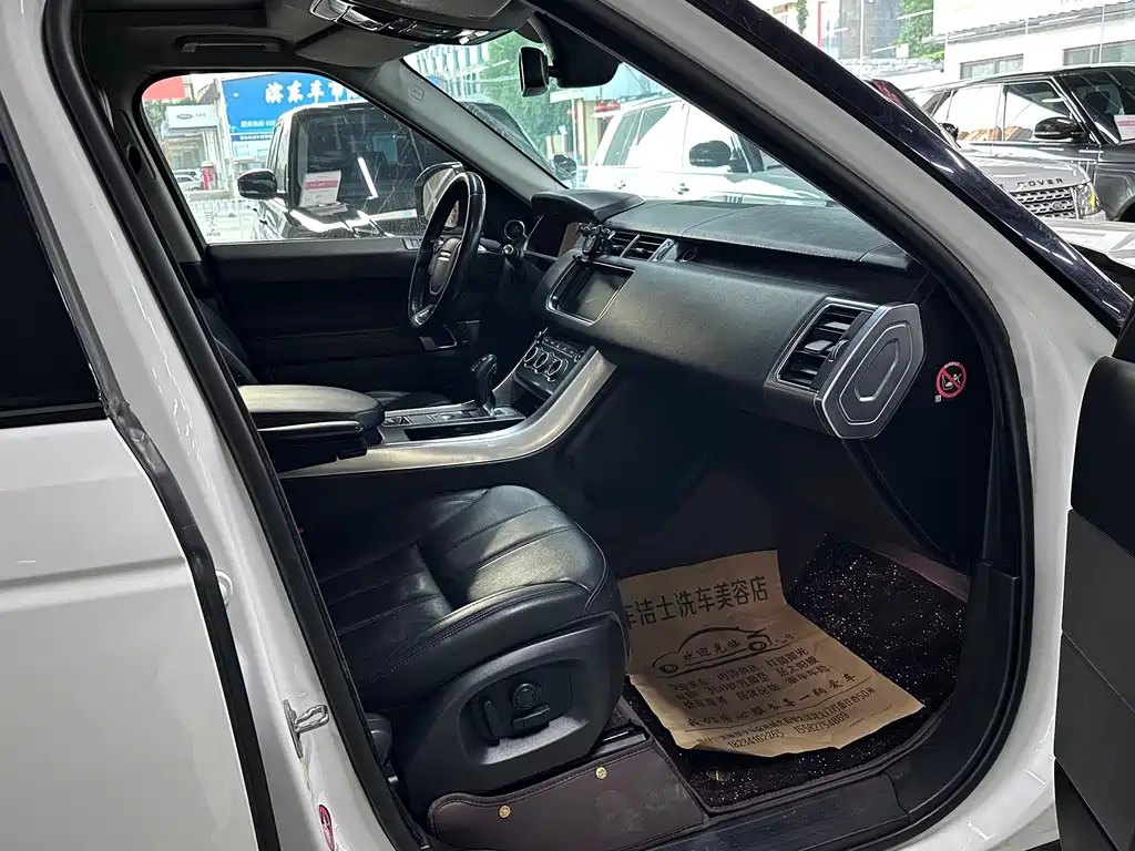 Land Rover Range Rover Sport 2016 3.0 SDV6 HSE DYNAMIC