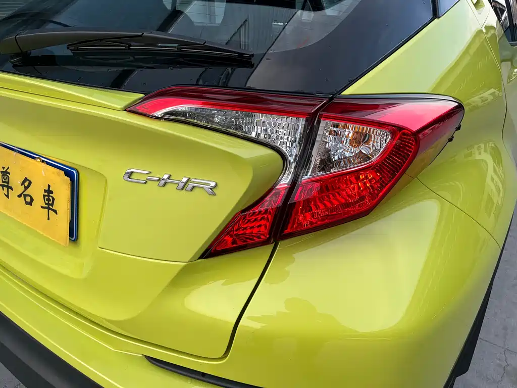 TOYOTA C HR