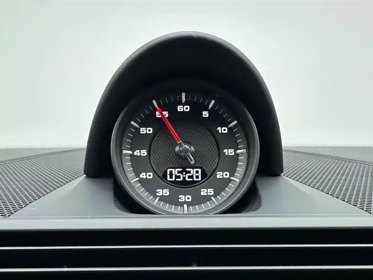 Porsche Panamera — миниатюра 10