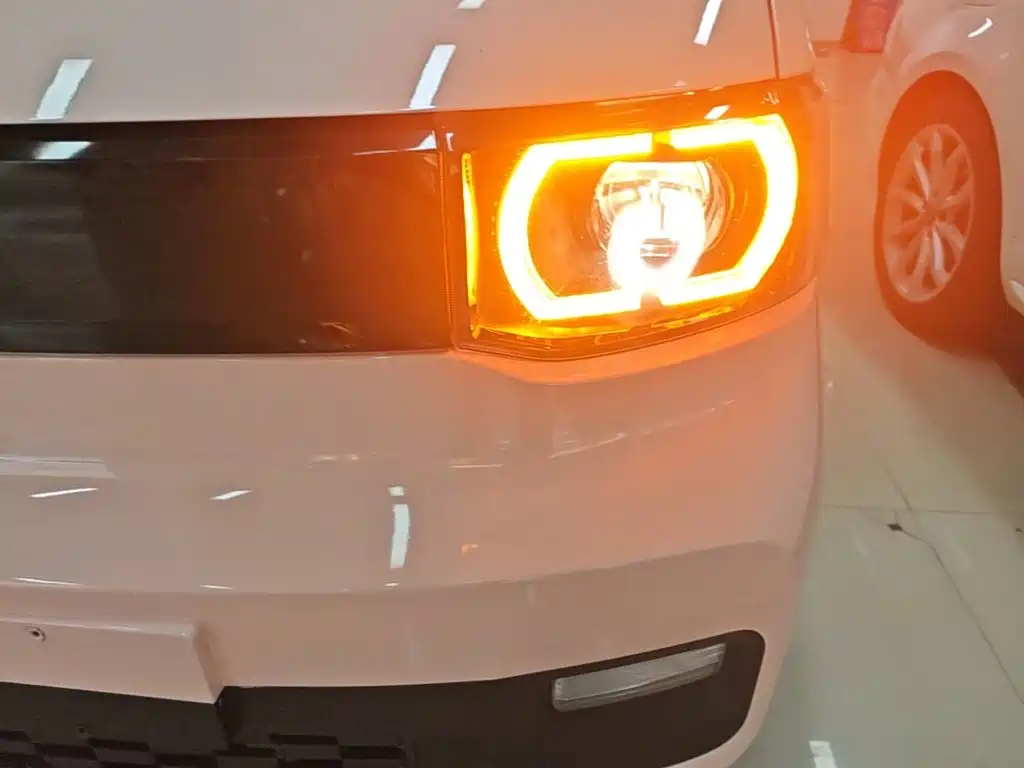 Wuling MINIEV — миниатюра 24