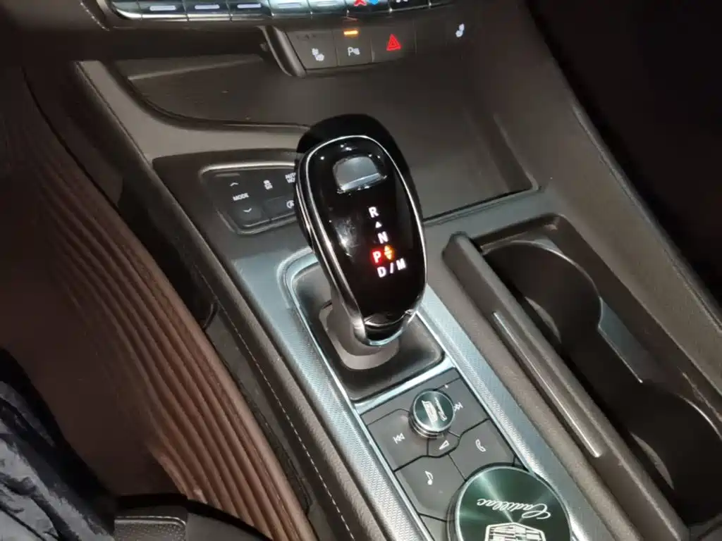 Cadillac CT5 — миниатюра 14