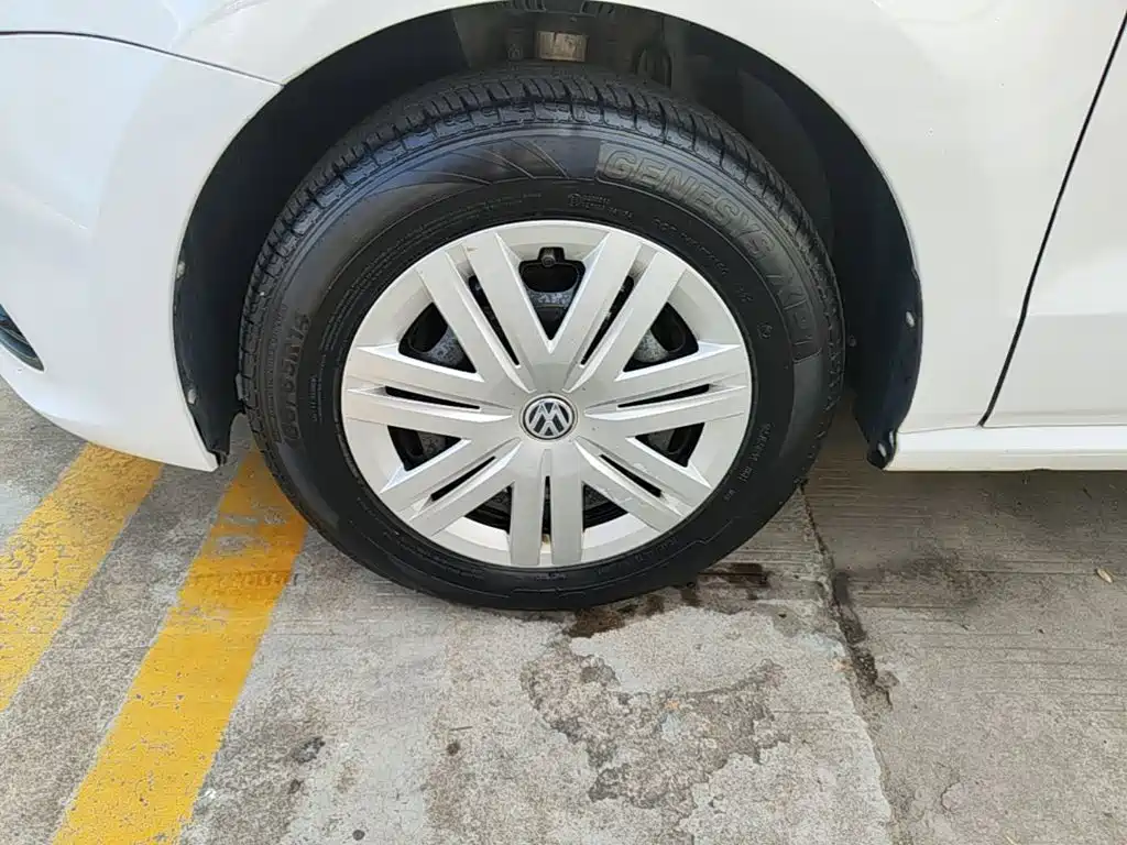 Volkswagen Polo — миниатюра 23