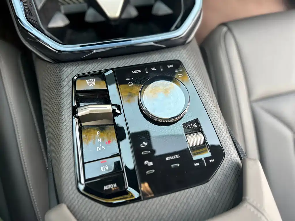 BMW X3 — миниатюра 15