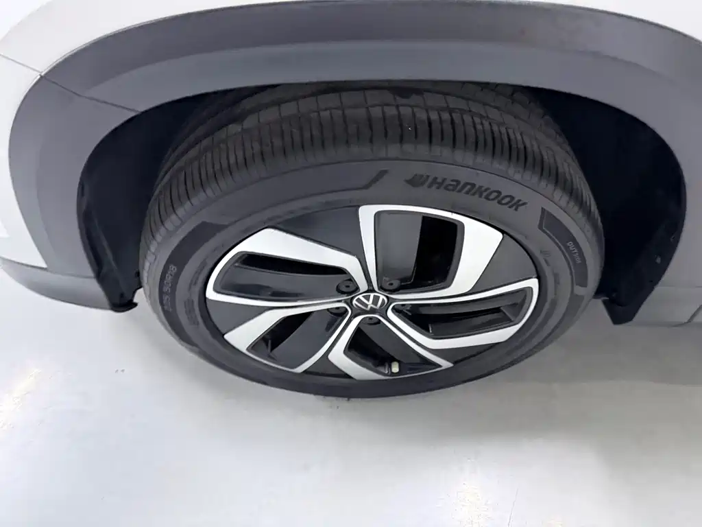 Volkswagen Tharu — миниатюра 5