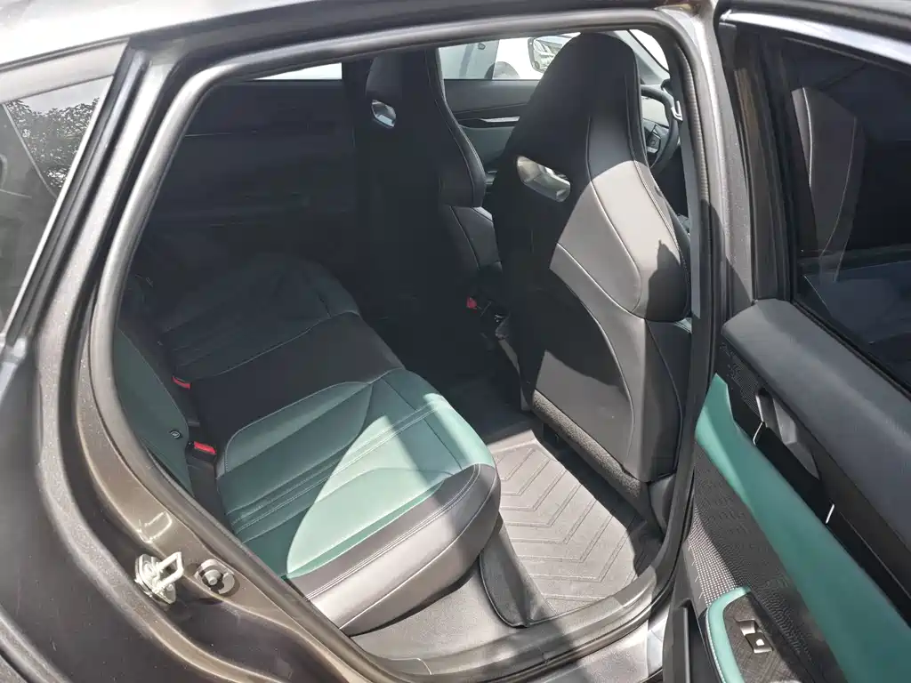 Changan UNI-V iDD — миниатюра 6