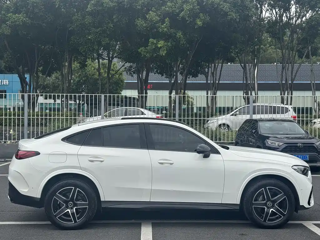 Mercedes-Benz GLC Coupe — миниатюра 4