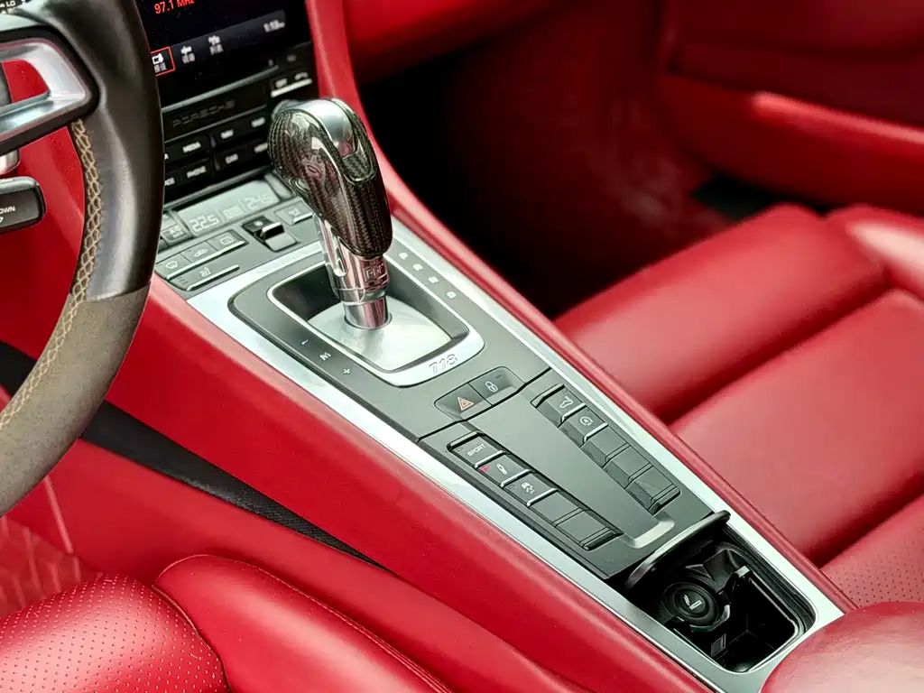 Porsche 718 2016 Cayman 2.0T