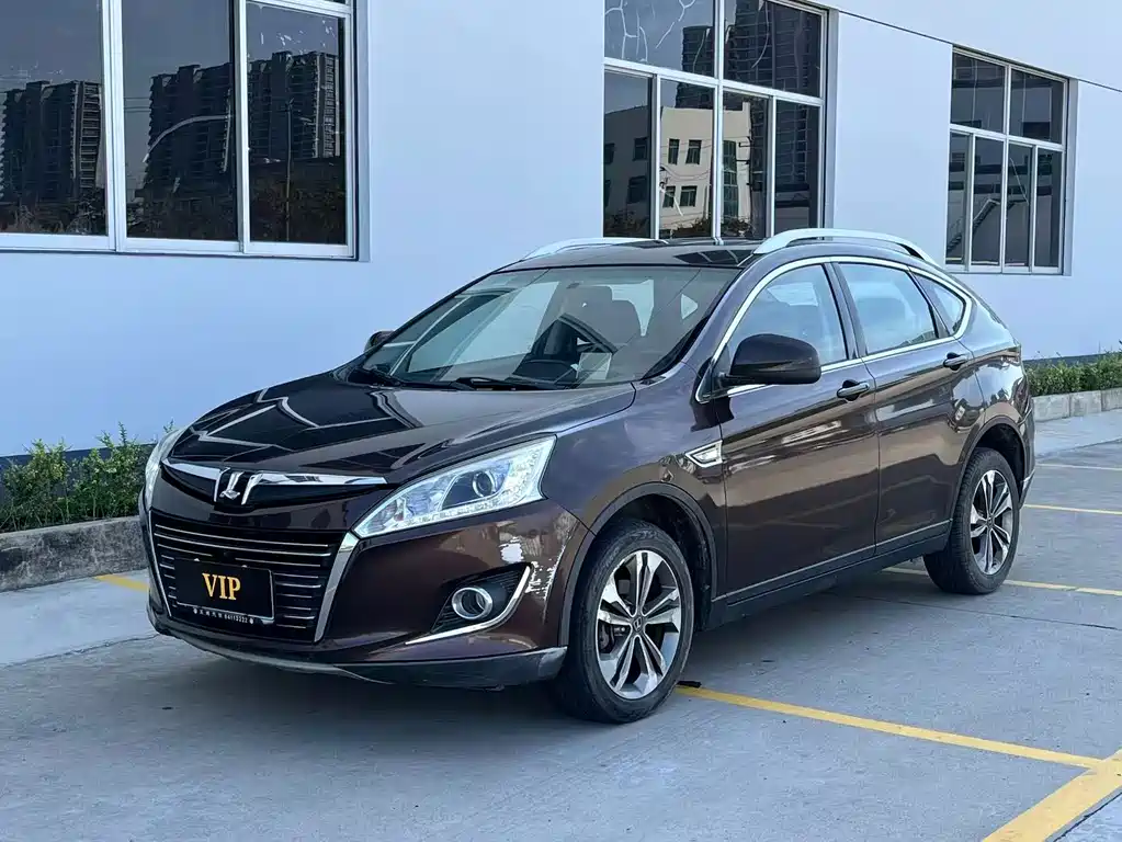 Luxgen U6