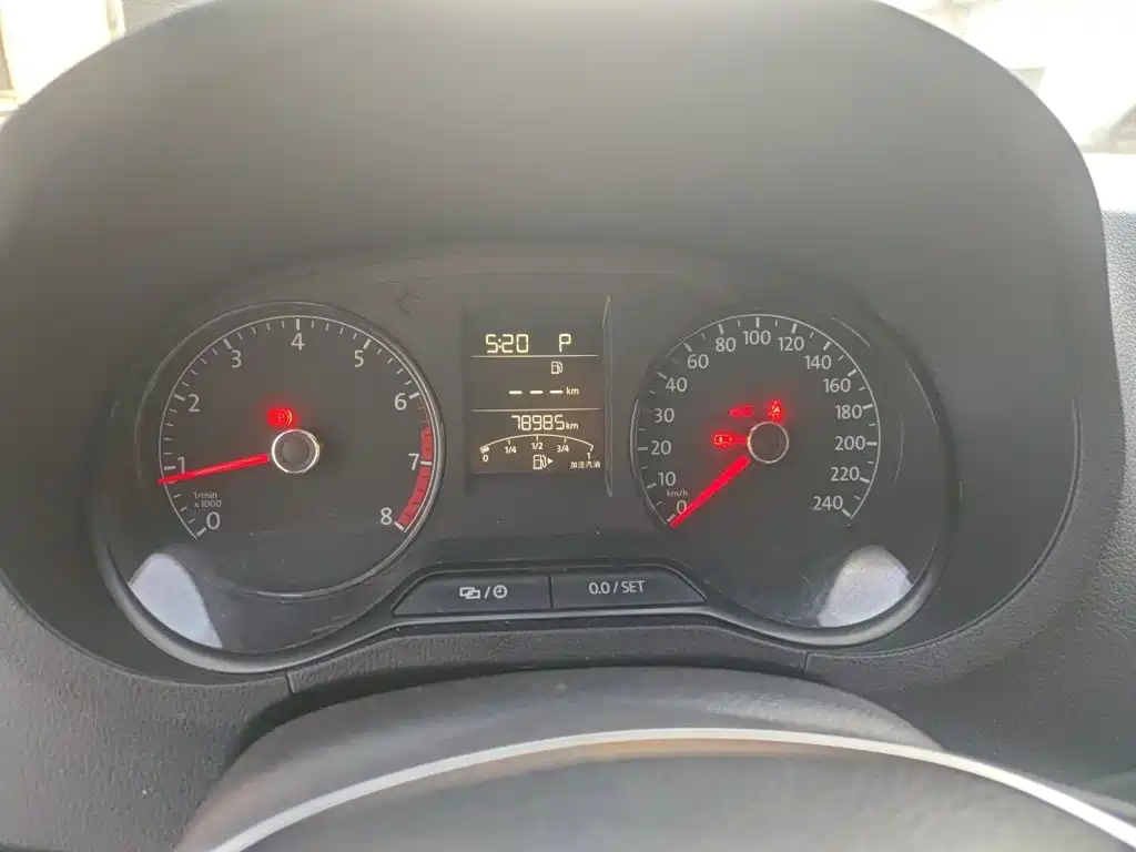 Volkswagen Polo — миниатюра 12