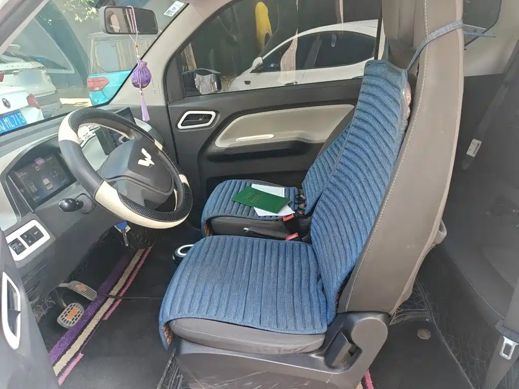 Wuling MINIEV — миниатюра 11
