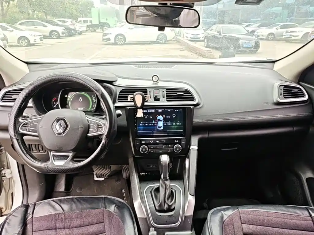 Renault Kadjar — миниатюра 10