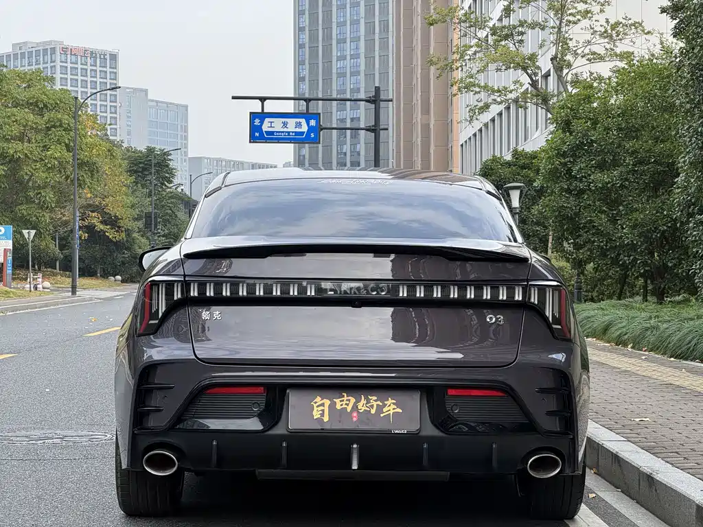 Lynk & Co 03 — миниатюра 22