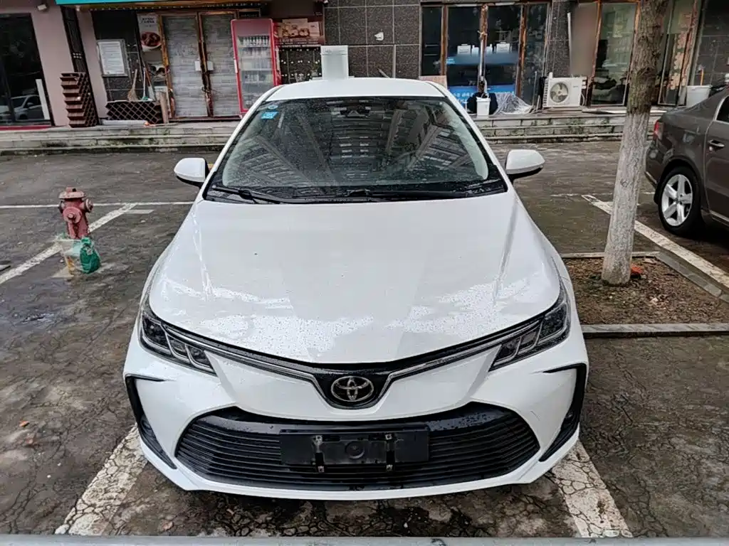 Toyota Corolla — миниатюра 3