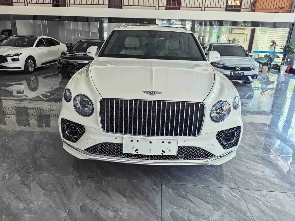 Bentley Bentayga — миниатюра 2