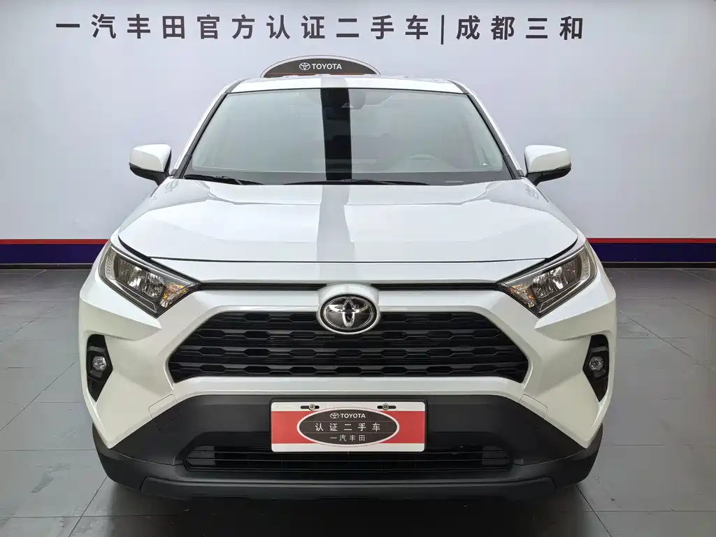 Toyota RAV4 — миниатюра 2