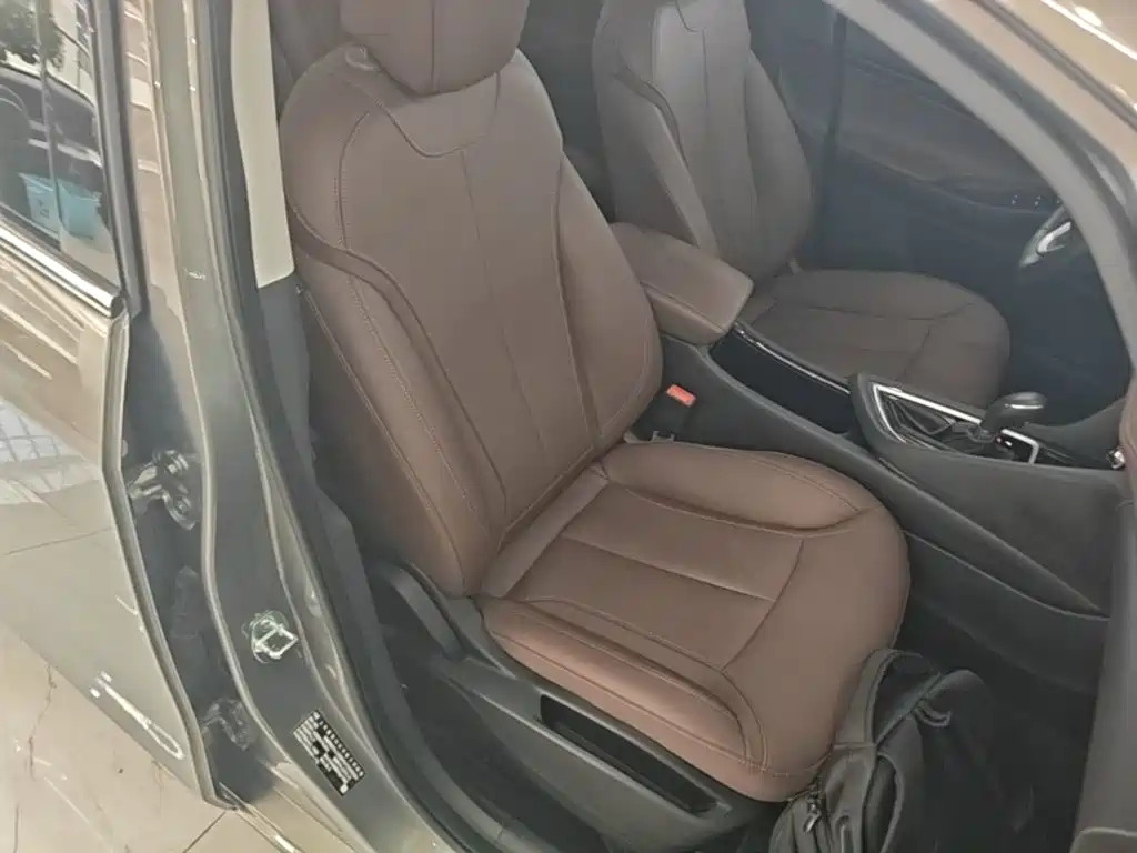 Buick GL6 — миниатюра 25