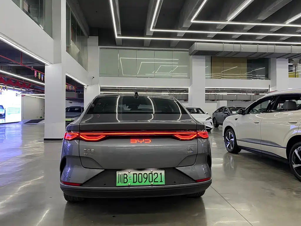 BYD Qin L — миниатюра 4