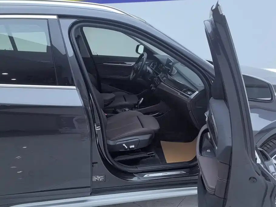 BMW X1 — миниатюра 8