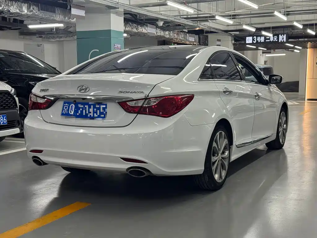 Hyundai Sonata — миниатюра 8