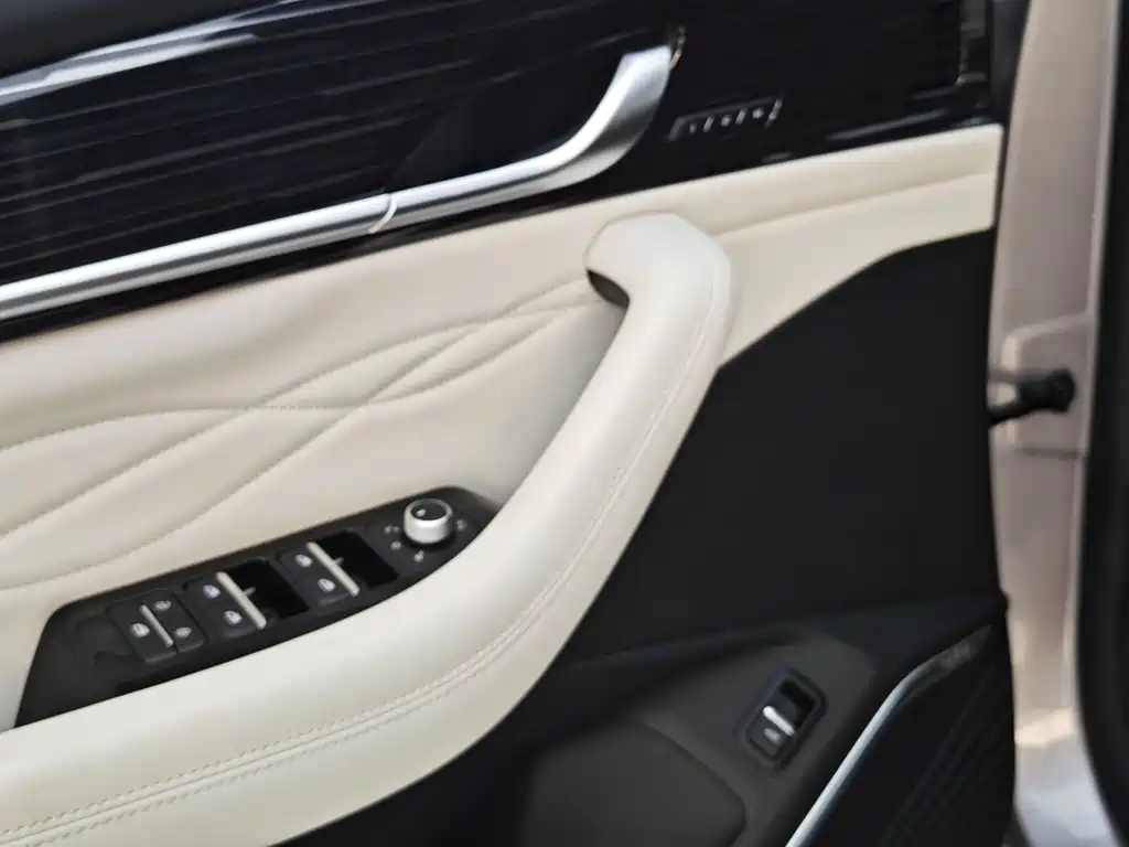 GEELY AUTOMOBILE XINGYUE L