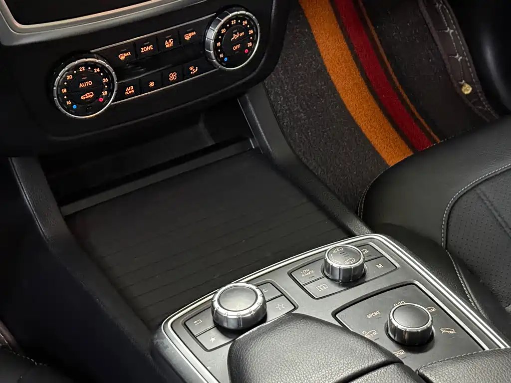 Mercedes-Benz GL 2015 GL 400 4MATIC